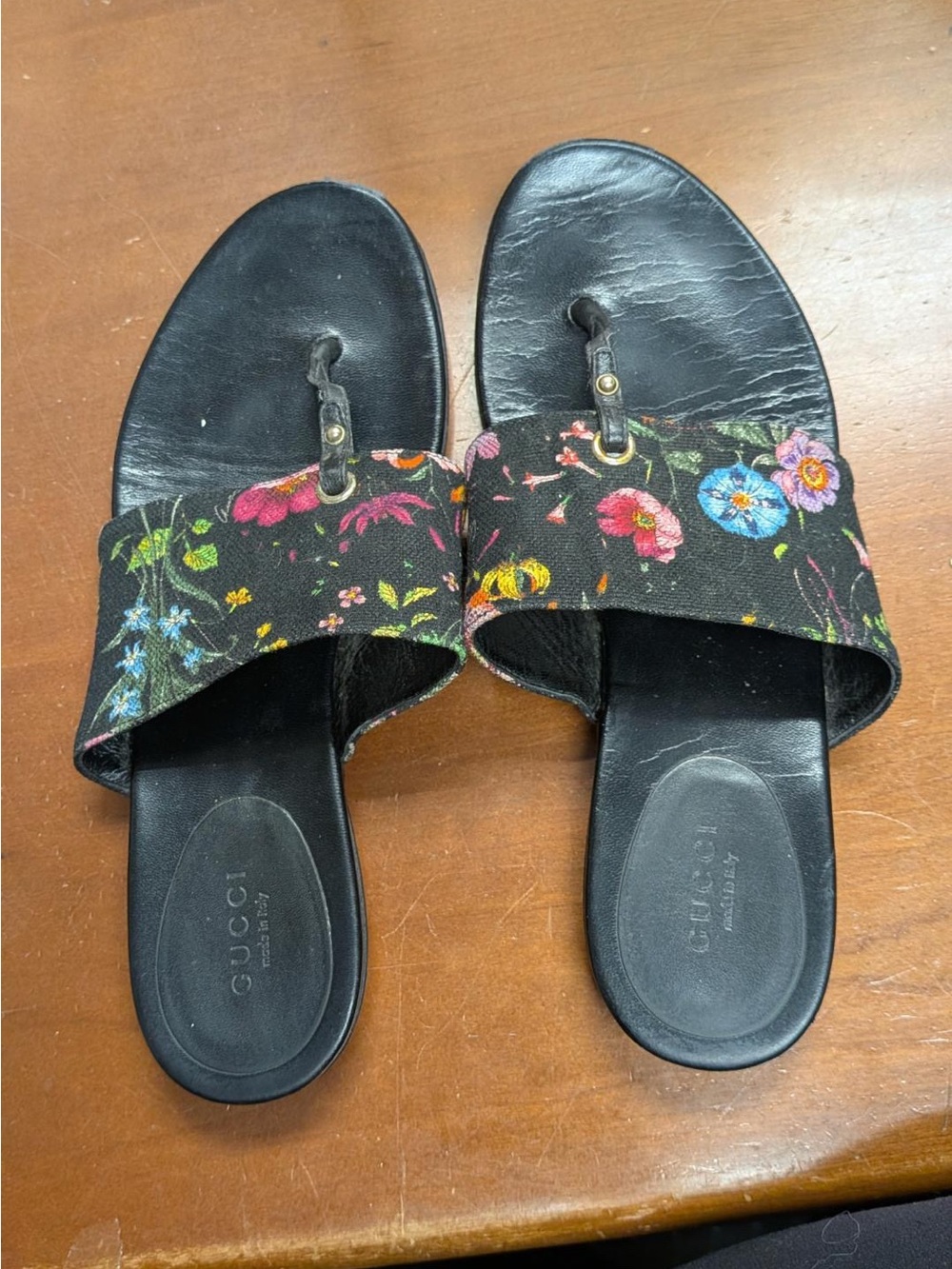 Gucci Black Floral Embroidered Slide Sandals with Multicolor Flowers